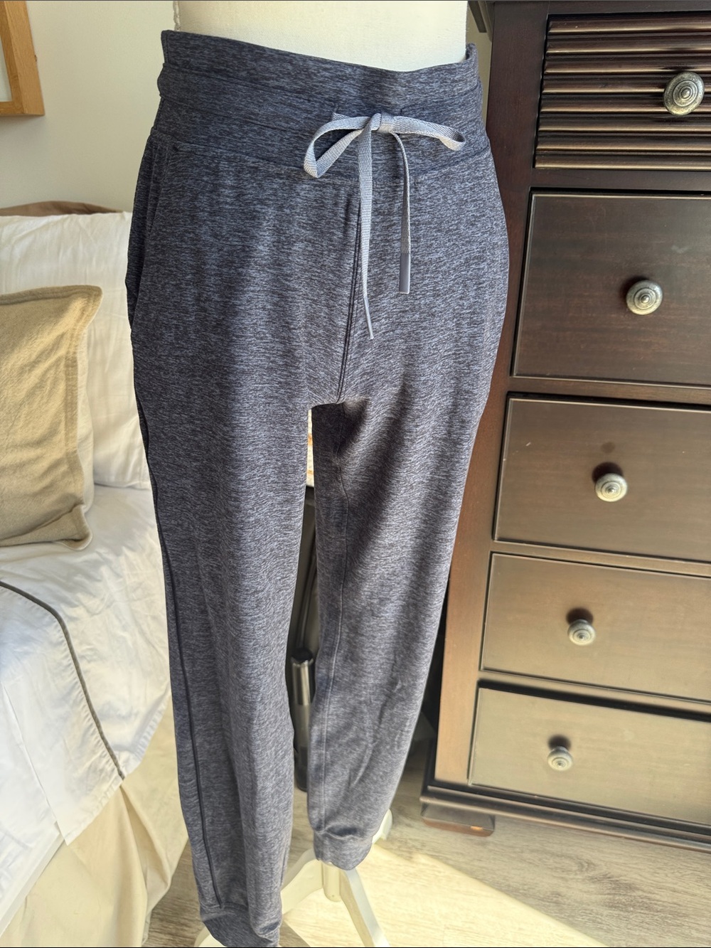 lululemon athletica Heather Dark Blue & Gray Super Soft Jogger Lounge Pants